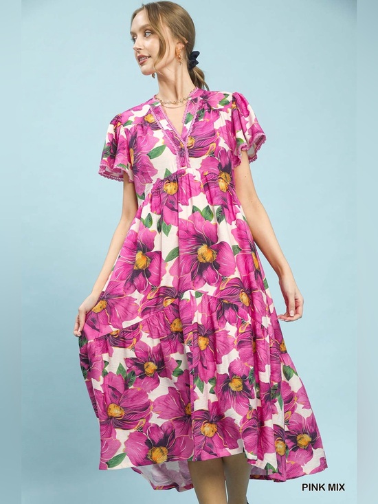 Umgee Dresses & Skirts - Umgee Tropical Floral V-Neck Flutter Sleeve Tiered Midi Dress